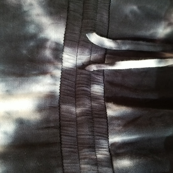 NWOT Medium dark Navy tie-dye Jumpsuit - Picture 2 of 6